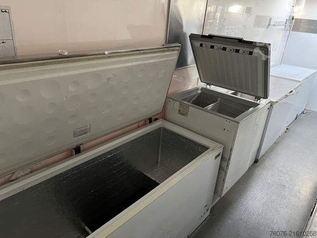 Anpassad skåpbil IVECO 70C17 Fleisch Theke Solar Heizung Kühler Kamera