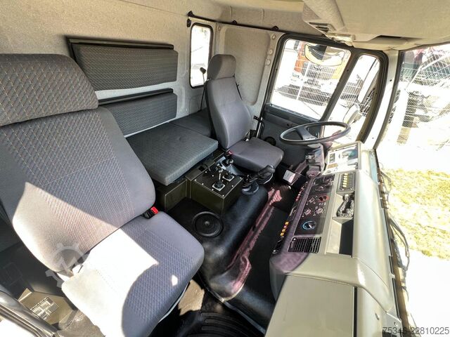 Jeřáb na nákladním automobilu MAN L90 18.284 4x4 LOF Kipper/Kran/47 tkm/HA gelenkt