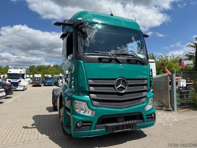 Standaard trekker MERCEDES-BENZ Actros 1843 LS/MirrorCam/StreamSpace/Xenon/EUR6D