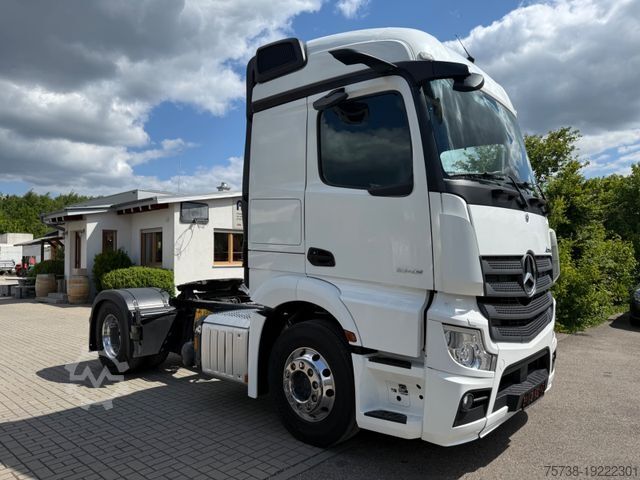 Standaard trekker MERCEDES-BENZ Actros 1843 LS/MirrorCam/StreamSpace/Xenon/EUR6D