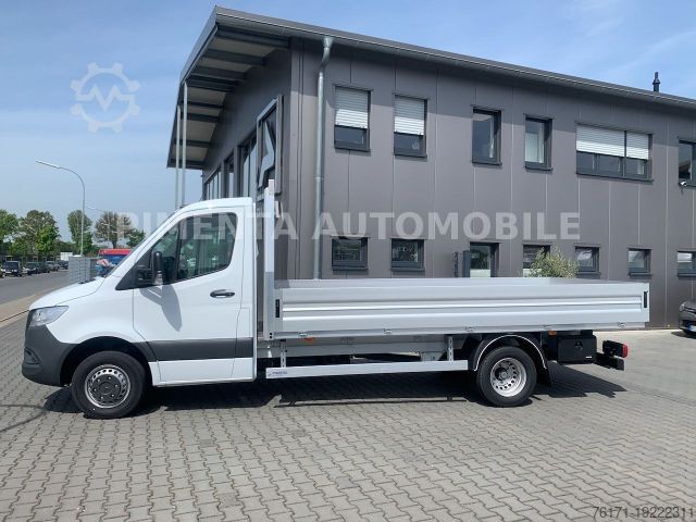 Pick-up bestelwagen MERCEDES-BENZ Sprinter 517 43 5,5t ALU PRITSCHE 4,40m AHK TEMP