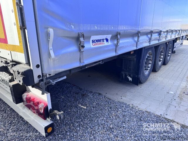 Open semitrailer with tarp Schmitz Cargobull Curtainsider Standard