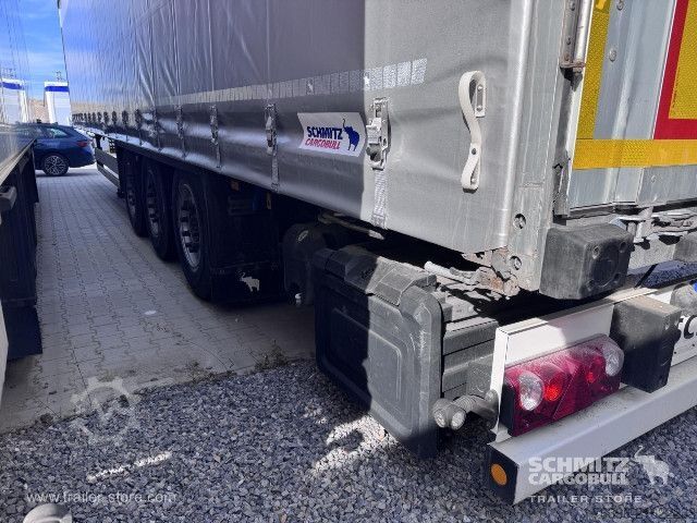 Open semitrailer with tarp Schmitz Cargobull Curtainsider Standard