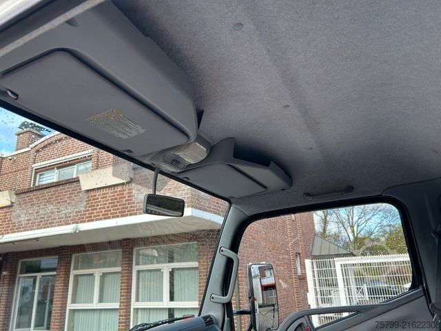 Furgón con grúa montada sobre camión MITSUBISHI FUSO 5S13 Pritsche + Fassi F40B Kran  4x2