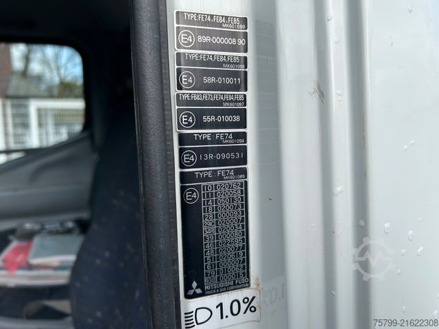 Furgón con grúa montada sobre camión MITSUBISHI FUSO 5S13 Pritsche + Fassi F40B Kran  4x2