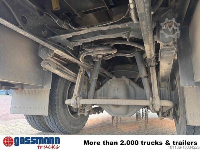 Brandweerwagen Mercedes-Benz Atego 1328 4x4, 8+1 Sitze, LF 16/12