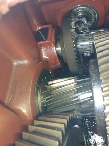 Ipari hajtómű kúpkerekes homlokkerekes hajtómű ASUG Penig Flender TGL 21815/ 10LA1-224/315x160