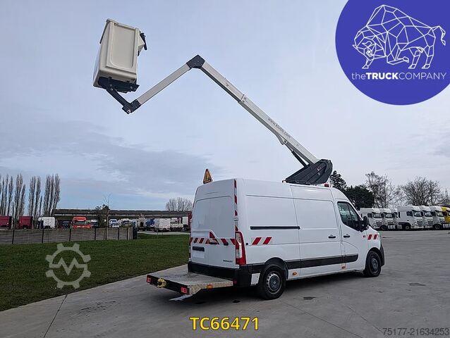 Lifting platform Renault Master 145.35 nacelle