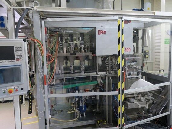 Machine de fabrication de gousses et machine d'emballage Opem CL 300