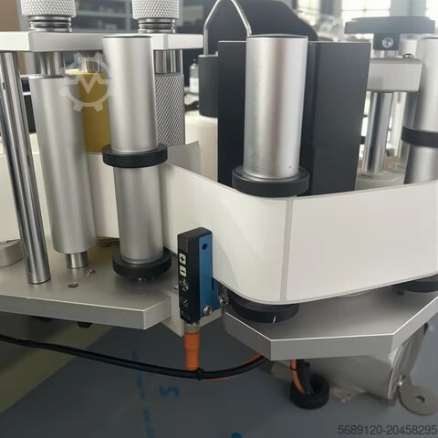 Automata körpalack címkézőgép Shanghai catclaw trading company MZRLM01