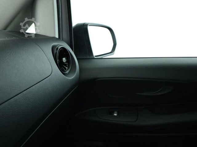 Skåpbil Mercedes-Benz Vito 116 CDI Kasten Lang AHK AUT Facelift Kam.