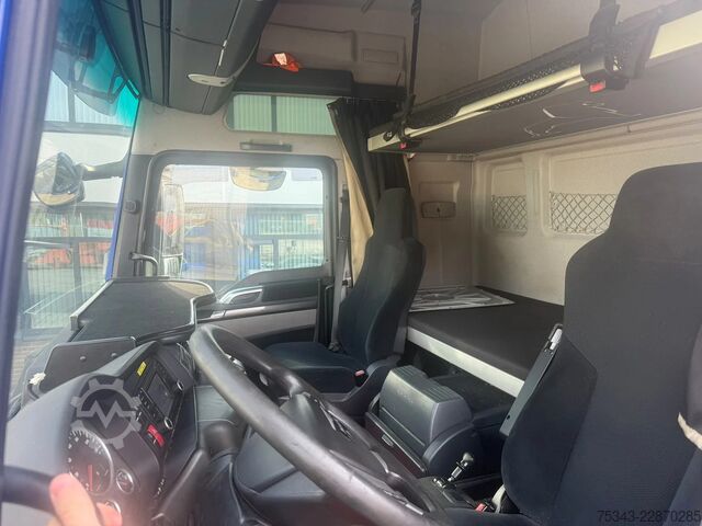  MAN TGX | Lifting axle | Steering axles | Retarder ...