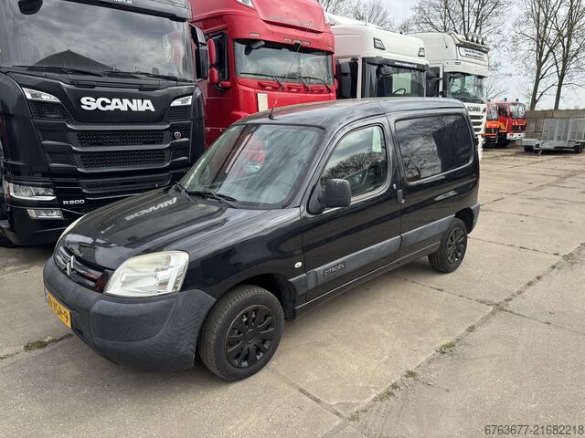 Citroen Berlingo 1.6HDI furgon Combo 2007, przegląd ważny do 03-2027 CITROËN Berlingo 1.6HDI Bestelwagen Combo 2007 APK 3-2027