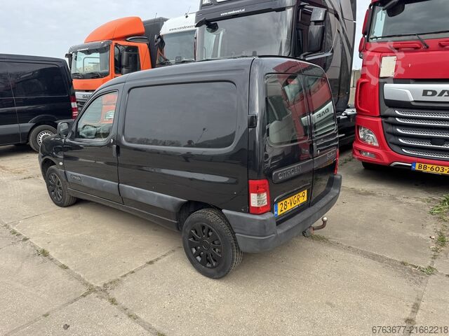 Citroen Berlingo 1.6HDI furgon Combo 2007, przegląd ważny do 03-2027 CITROËN Berlingo 1.6HDI Bestelwagen Combo 2007 APK 3-2027