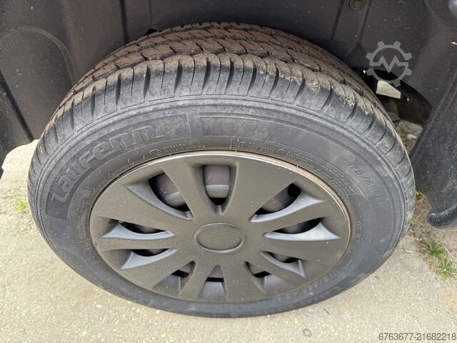 Citroen Berlingo 1.6HDI furgon Combo 2007, przegląd ważny do 03-2027 CITROËN Berlingo 1.6HDI Bestelwagen Combo 2007 APK 3-2027