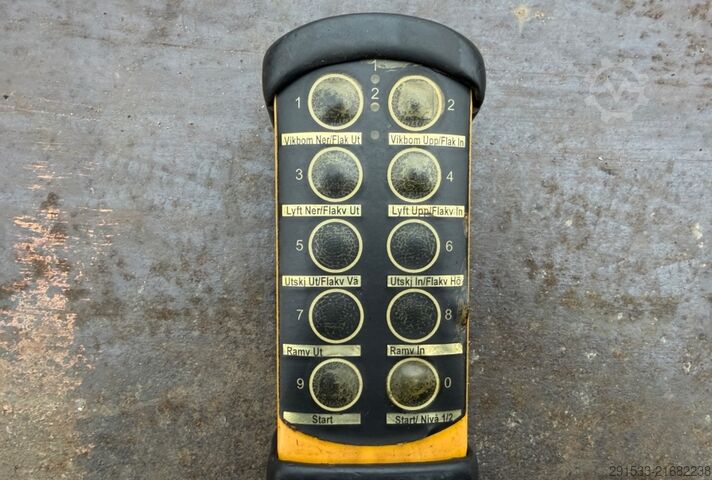 Abschleppwagen Volvo Fl 230 / ASSISTANCE / NEW ENGINE