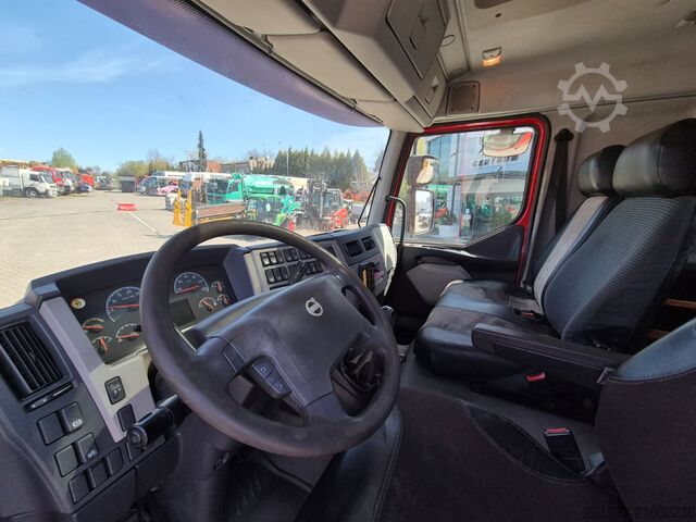 Vehicul de tractare Volvo Fl 230 / ASSISTANCE / NEW ENGINE
