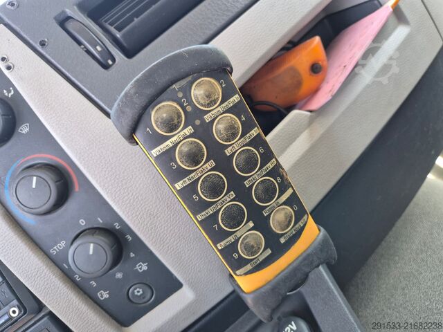 Vehicul de tractare Volvo Fl 230 / ASSISTANCE / NEW ENGINE