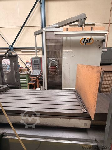 Universal machining center FPT Industrie Spazio 25-L