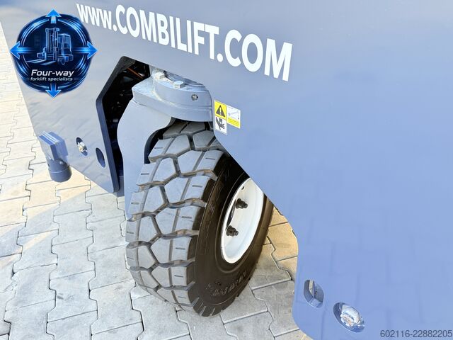 Empilhadeira multidirecional Combilift C4000 GAS DUPLEX 4050 WIDE POSITIONER