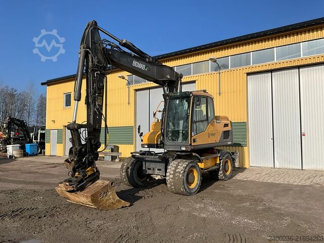 Excavator Volvo EW160D