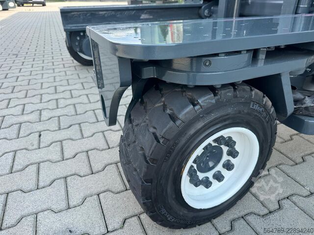 Wózek widłowy czterokierunkowy Combilift C4000 /LPG / Perfect/ 2018 year
