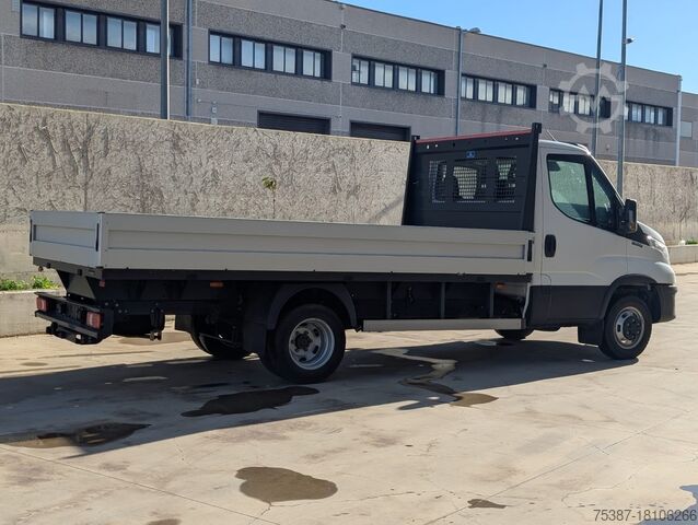 Kombi sa kutijama IVECO 50C16