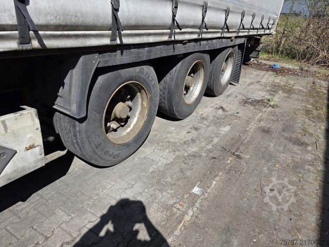 Standardowy ciągnik siodłowy DAF XF 460 Standard + Krone Gardine Coiler Standard