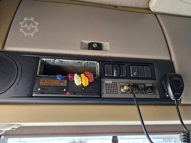 Standardowy ciągnik siodłowy DAF XF 460 SC Stand, ZF Intarder,keine Fehlermeldung