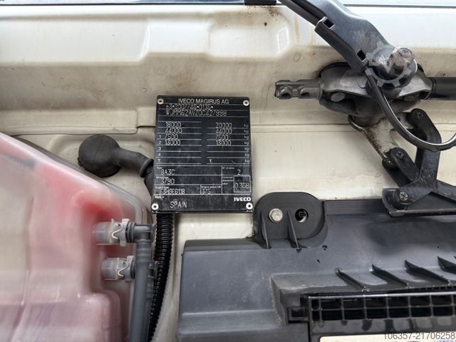 Standardowy ciągnik siodłowy IVECO STRALIS S-WAY 510 AS440S51T/P Kipphydraulik ADR