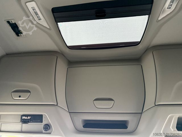 Standardowy ciągnik siodłowy IVECO STRALIS S-WAY 510 AS440S51T/FP ADR INTARDER