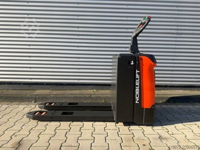 χειροκίνητο παλετοφόρο Noblelift PT20Li