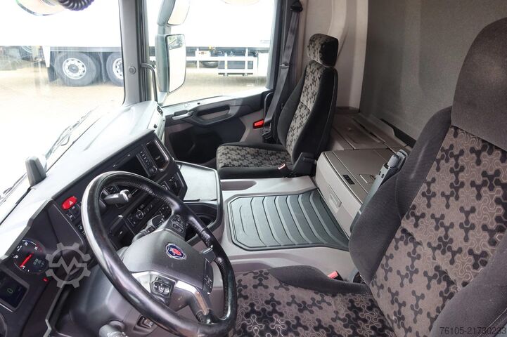 Koffer Scania P250 4x2 Bak + Anteo klep 2200 kg