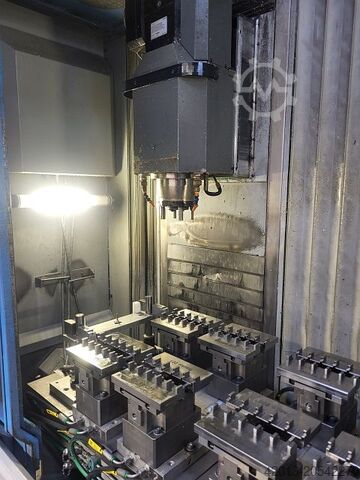 Centro de Usinagem - Vertical CHIRON MILL 2000 HIGH SPEED