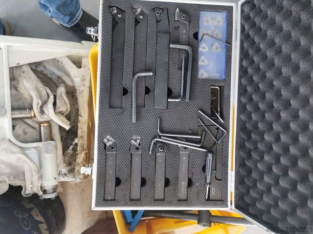 Univerzalni strug Knuth Turnado 230 x 1500