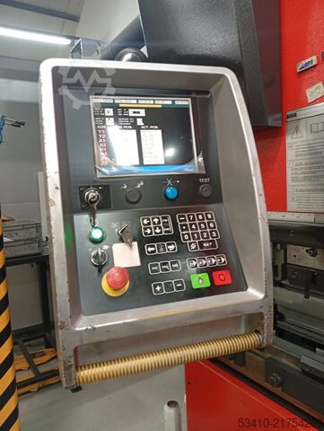 Abkant presa AMADA HFE 130-3