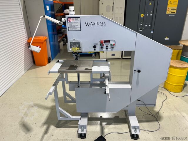 Machine à couteaux à bande Wastema STV376