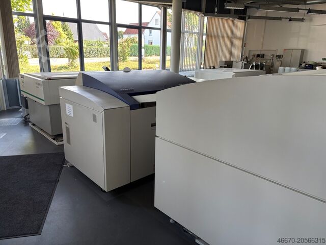 Plattenbelichter Screen PT-R8900S