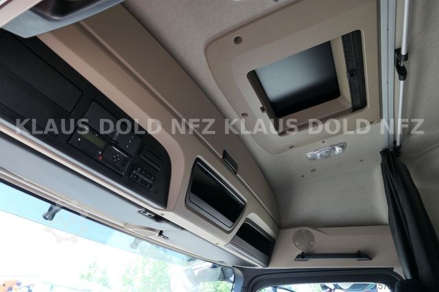 Sandučar kamion MERCEDES-BENZ Actros 1842 Koffer Vollluft LBW Kamera