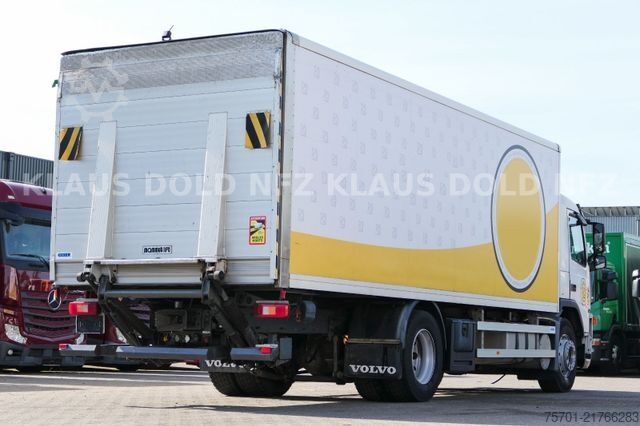 Dobozos teherautó VOLVO FM 9-260 Koffer Kamera LBW