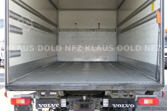 Dobozos teherautó VOLVO FM 9-260 Koffer Kamera LBW