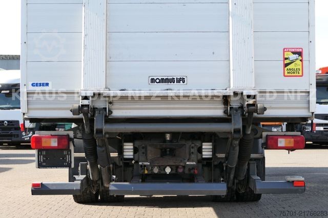 Dobozos teherautó VOLVO FM 9-260 Koffer Kamera LBW