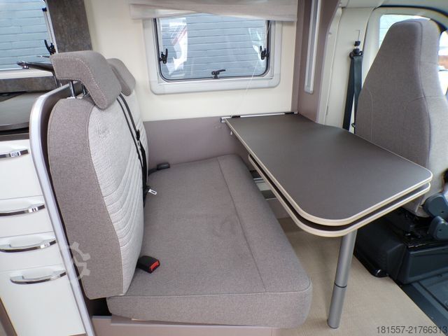 Halvintegrerad husbil BÜRSTNER Lyseo TD 690 G Harmony Line, Backofen, Navi