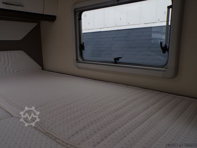 Halvintegrerad husbil BÜRSTNER Lyseo TD 690 G Harmony Line, Backofen, Navi