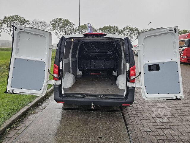 Hochdachkombi MERCEDES-BENZ VITO 114 L2 Automaat Trekhaak