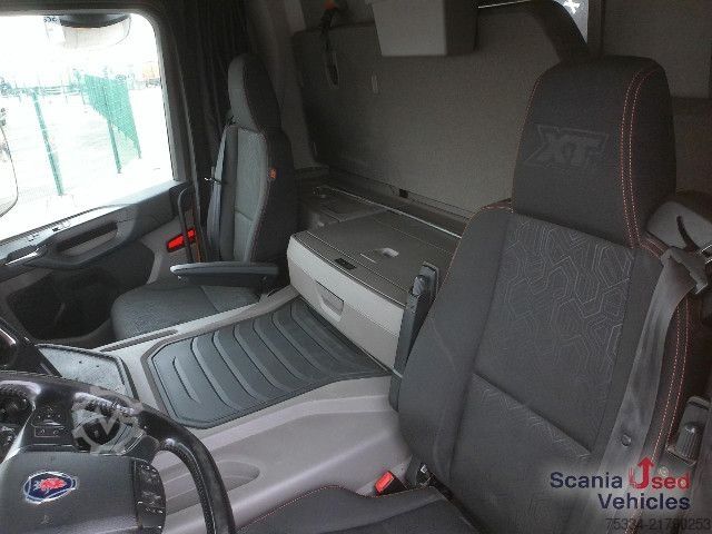 Τρίπλευρο ανατρεπόμενο φορτηγό Scania P 450 B4x4HZ ALLRAD HIAB X-HIDUO 108 E-3U