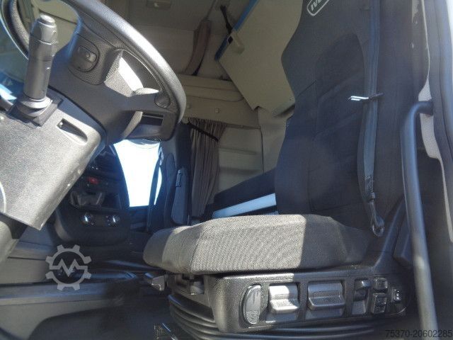 Standaard trekker IVECO S-WAY AS440S49T/P