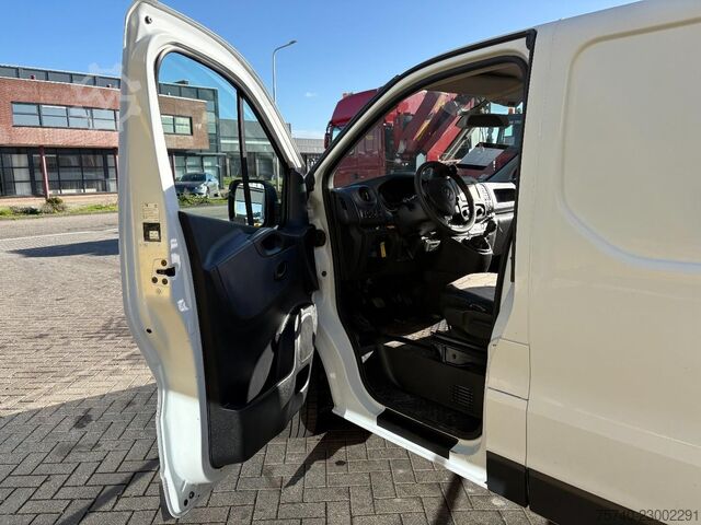 Opel Vivaro 1600 cm³ + 120 LE + EURO 5 + KÉZI SEBESSÉGVÁLTÓ TR2096 Opel Vivaro 1600 cc + 120 PK + EURO 5 + MANUAL