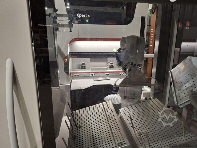 2021 BYSTRONIC Xpert 40/1030 + MBR (Robot) BYSTRONIC Xpert 40/1030 + MBR (Robot)