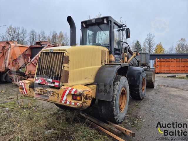 Wiellader Case 621 D